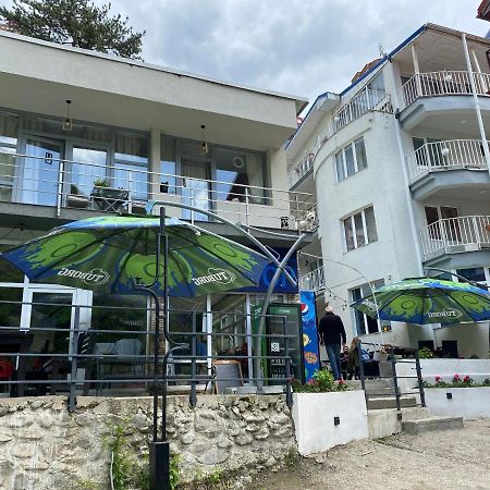 Pensiunea Ambasador Băile Herculane Exteriör bild